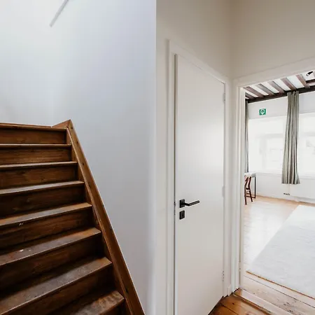 Gorgeous Duplex In Old Centre